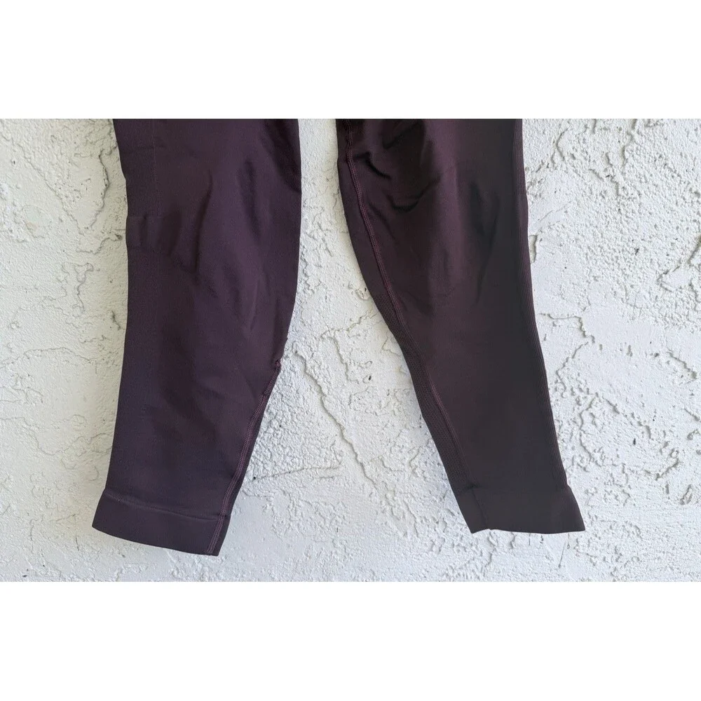 LULULEMON Seamless Cropped Leggings Deep Maroon Stretch Athleisure Size 4 - Picture 4 of 4